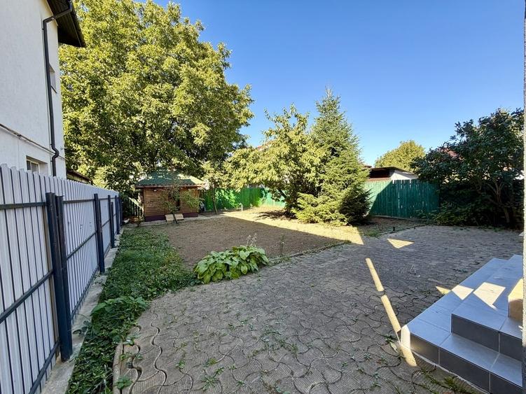 Casă cu 5 camere cu Teren 432 Mp în Pantelimon
