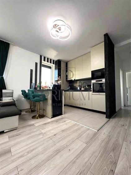 Apartament cu 3 camere decomandat, mobilat în Dumbrăvița