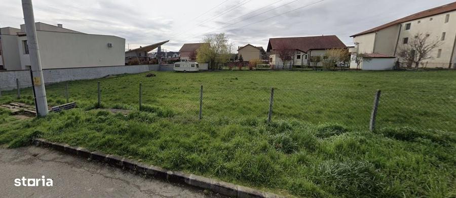 Spațiu comercial, în Sânmartin