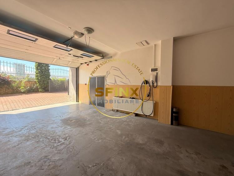 Casă individuală cu 8 camere cu Piscina în Șindrilița