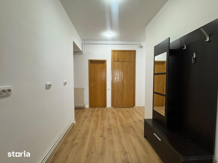 Apartament cu 3 camere decomandat în Centrul Civic