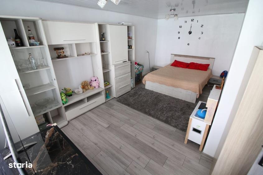 Casă cu 2 camere în Sârbi