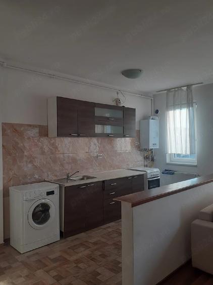 Apartament cu 2 camere decomandat în Florești