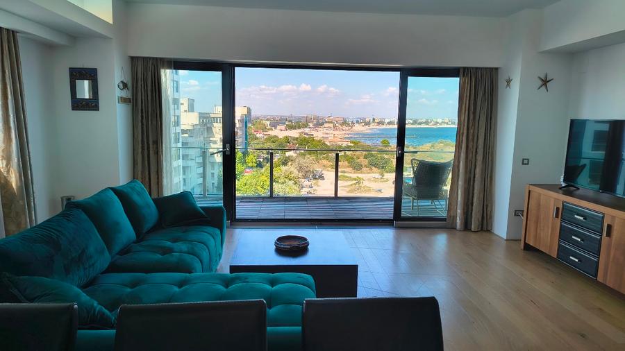 Apartament cu 2 camere decomandat în Faleza Nord