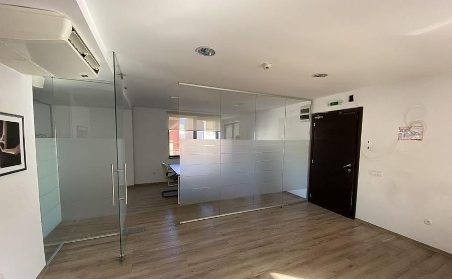 Birou, de 1,200 mp, în Floreasca
