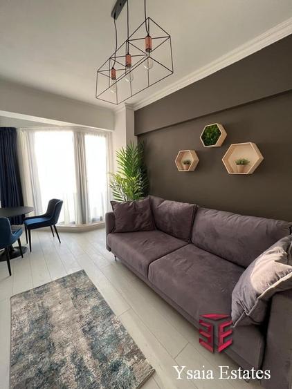 Apartament cu 2 camere decomandat, mobilat în Central