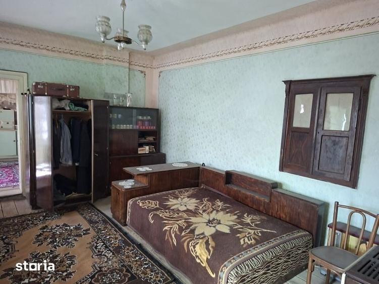 Casă cu 3 camere cu Teren 364 Mp în Central