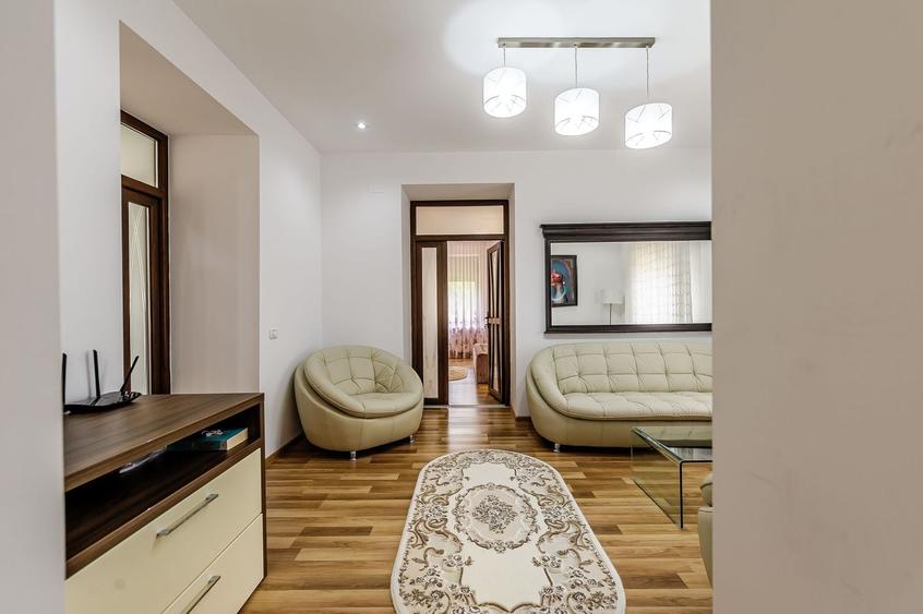 Casă individuală cu 4 camere cu Piscina în Secusigiu