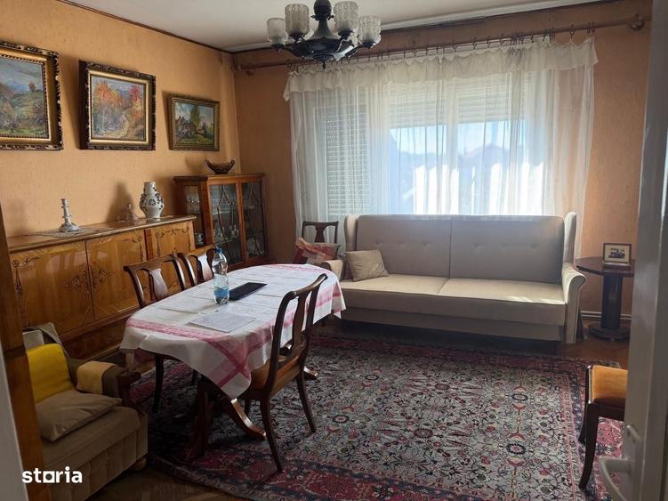 Apartament cu 3 camere în Central