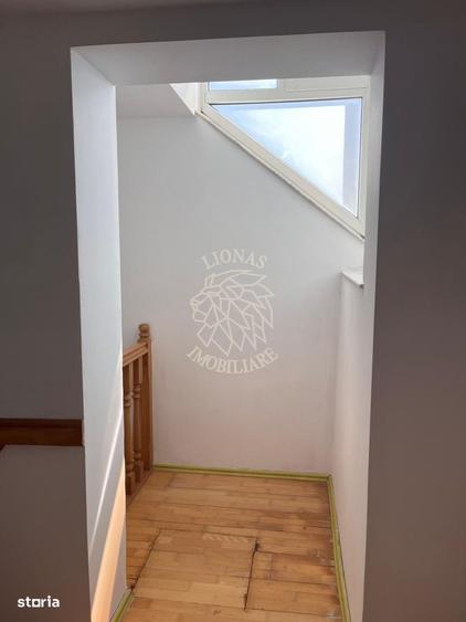 Apartament cu 3 camere în Calea Moldovei
