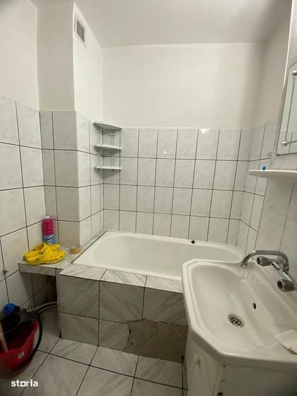 2 DECOMANDATE la etajul 2, centrala, bucatarie mare, boxa, Bicaz - 12
