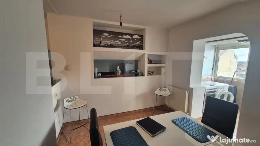 Apartament cu 3 camere de vanzare, 75.77 mp, in Carpati 2 - 13