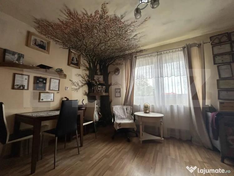 Casă cu 7 camere cu Teren 800 Mp în Ultracentral
