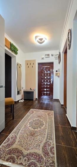 Apartament cu 4 camere în Far