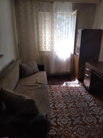 Garsonieră decomandată în Complex Studențesc