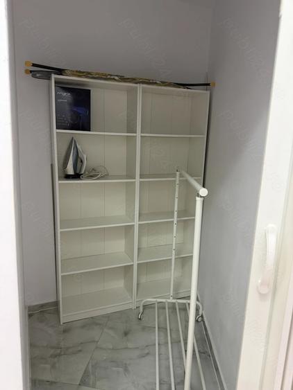 Apartament cu 3 camere decomandat, mobilat în Tineretului