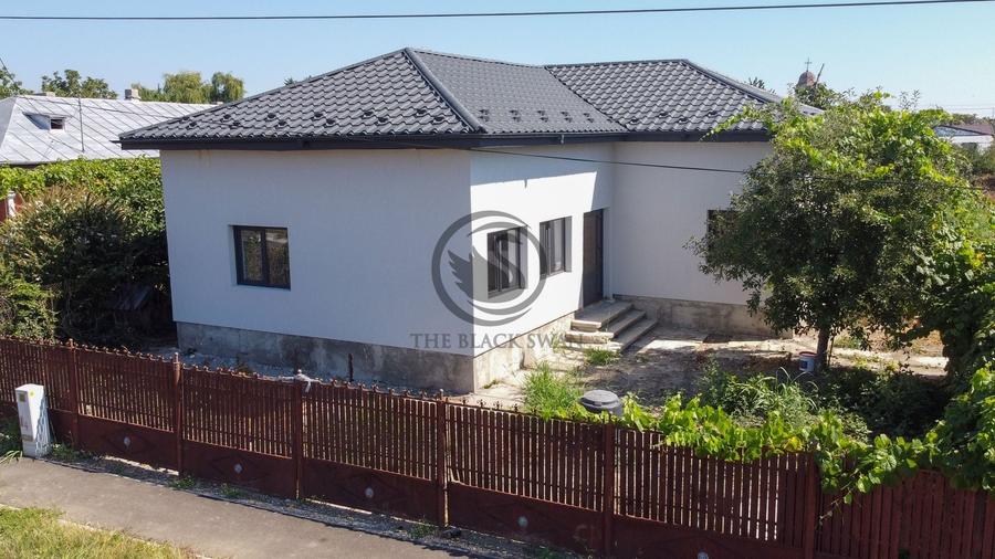 Casă individuală cu 3 camere cu Canalizare în Berceni