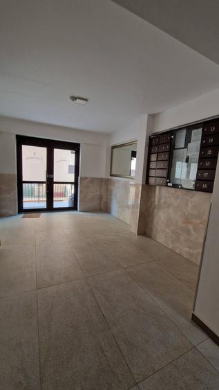 Apartament cu 2 camere semidecomandat în Galata