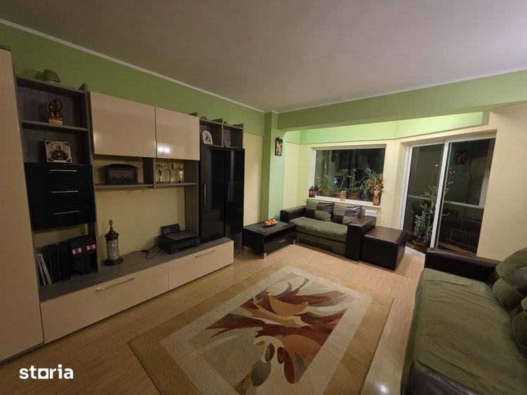 Apartament cu 2 camere decomandat, mobilat în Primo