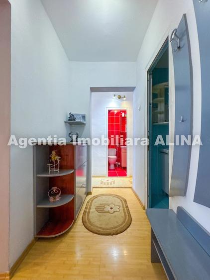 Apartament cu 3 camere decomandat în Decebal