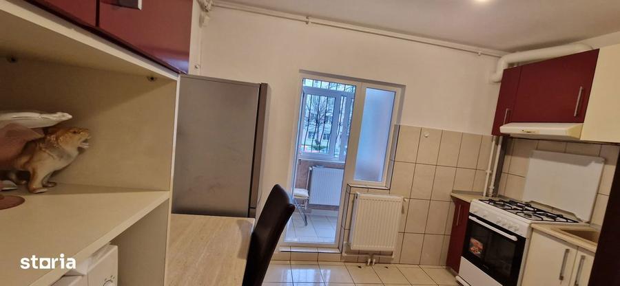 Apartament cu 3 camere decomandat în Tomis Nord