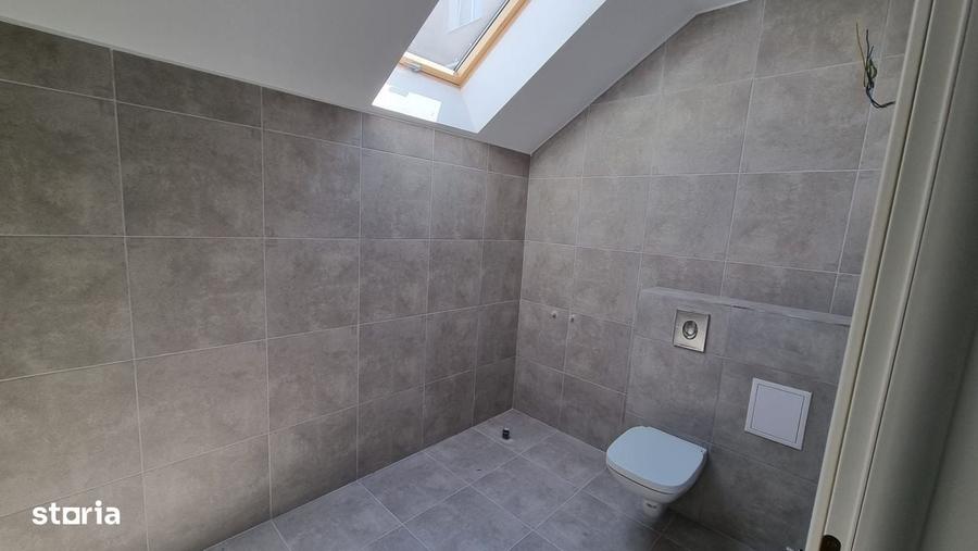 Apartament cu 3 camere în Florilor