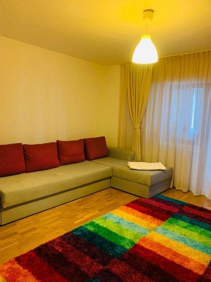 Garsonieră decomandată în Central