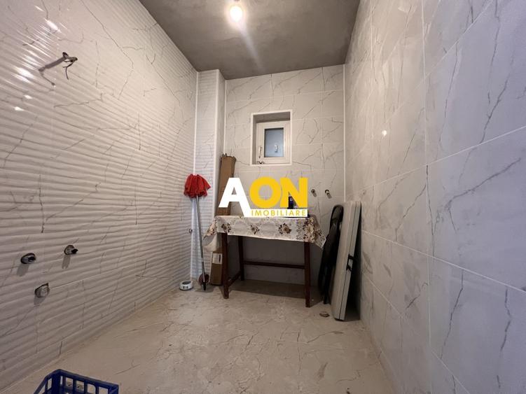 Casă individuală cu 5 camere cu Canalizare în Micești