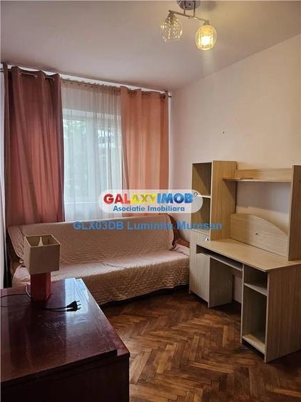 Vanzare apartament 3 camere semidecomandat Targoviste Micro 9 - 15