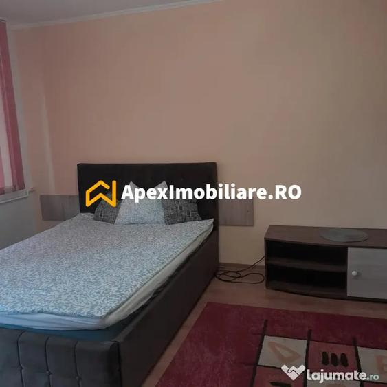 Garsonieră decomandată în Lacul Tei