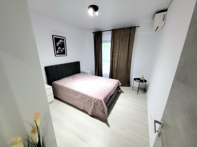 Apartament cu 3 camere decomandat în Mazepa 2