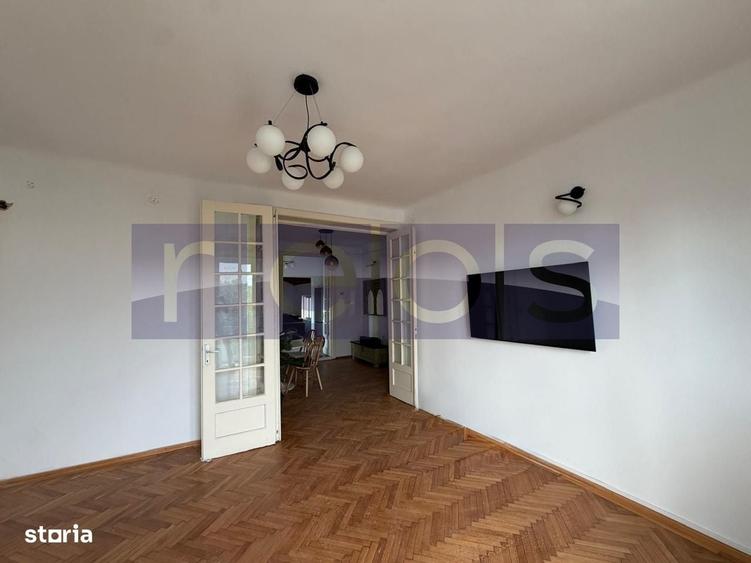 Apartament cu 3 camere decomandat în Știrbei Vodă