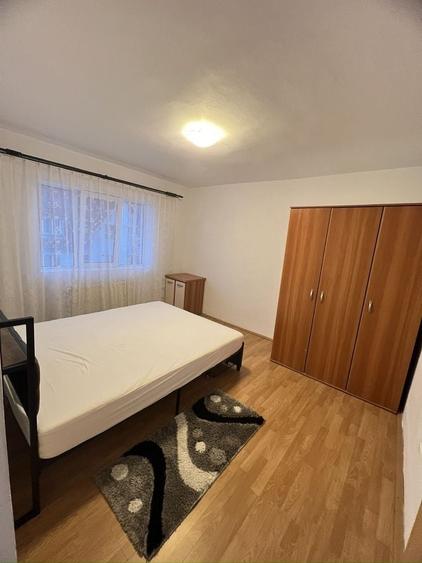 Apartament cu 2 camere decomandat în Petru Rareș
