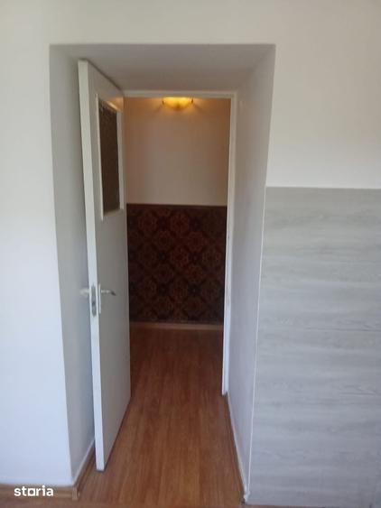 Apartament cu 2 camere semidecomandat în Micro 5