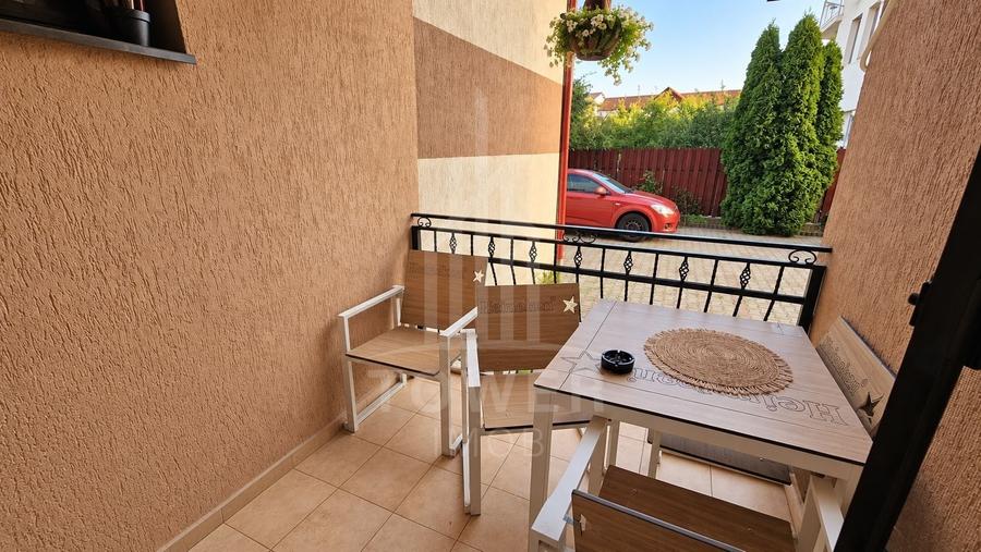 Apartament cu 2 camere semidecomandat, mobilat în Turnișor