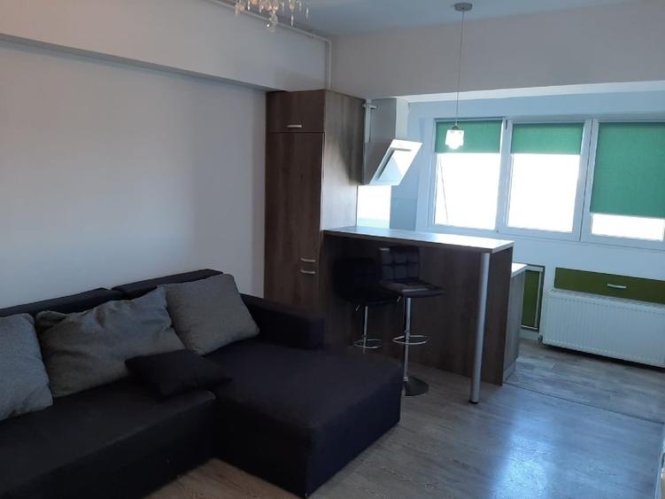 Apartament cu 2 camere decomandat, mobilat în Berceni