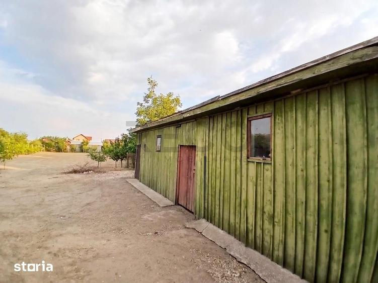 Casă cu 4 camere cu Teren 1439 Mp în Girișu de Criș