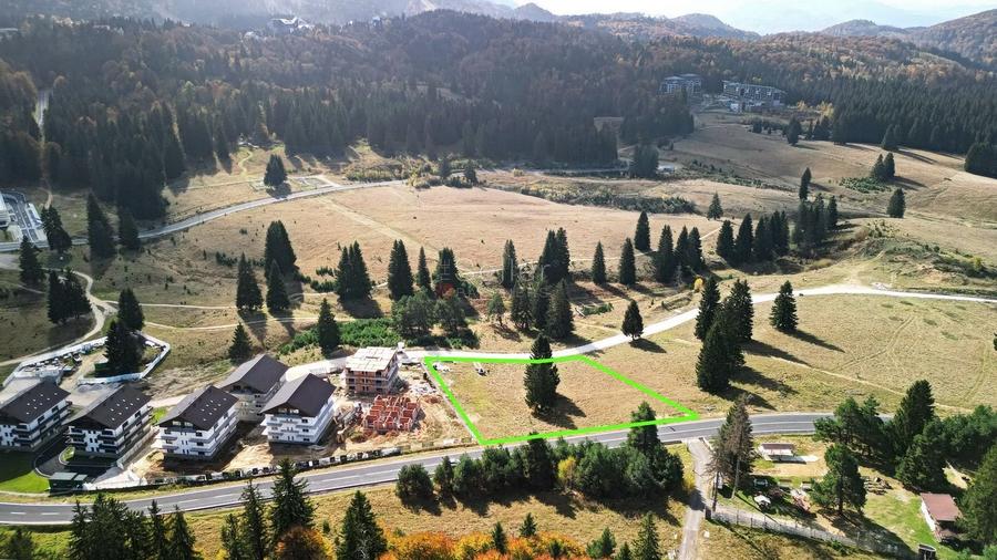 Teren Construcții intravilan de 5085 mp, în Poiana Brașov