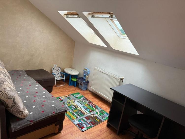 Apartament cu 2 camere decomandat în Florești