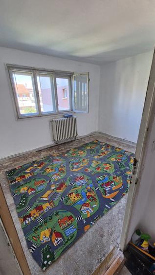 Apartament 2 camere | Zona Cetate | 50 mp | Ideal pentru renovare - 2