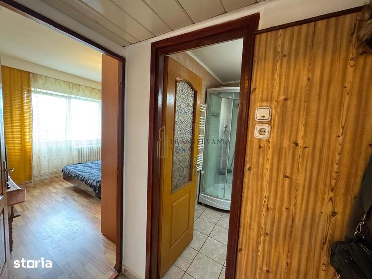 Apartament cu 2 camere decomandat în Vasile Aaron