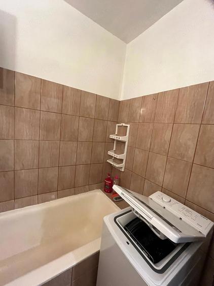 Apartament cu 2 camere decomandat în Progresul
