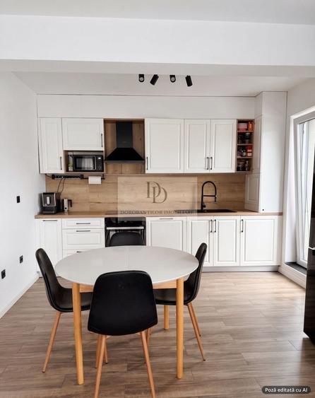 Penthouse cu 3 camere semidecomandat, mobilat în Iris