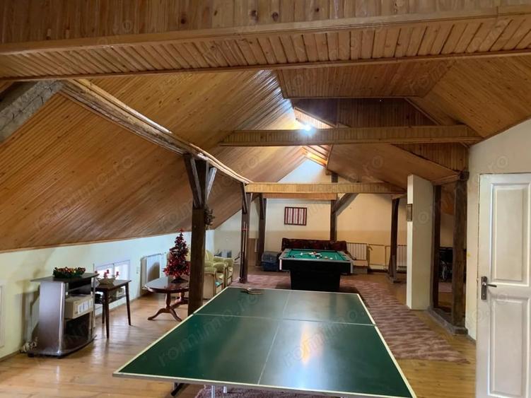 Casă cu 4 camere cu Teren 347 Mp în Sinaia