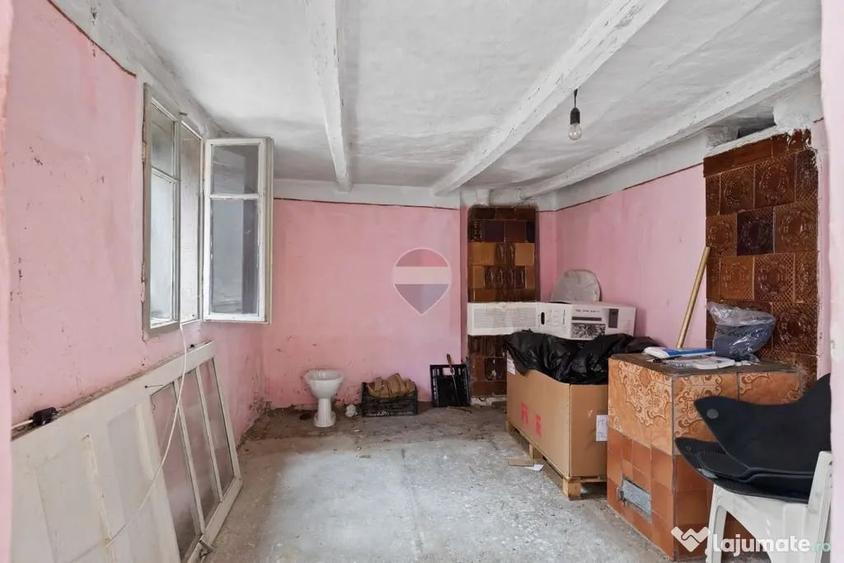 Casă cu 3 camere cu Teren 1480 Mp în Gai