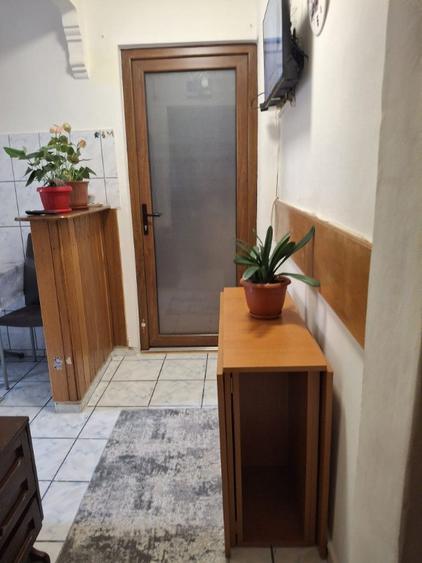 Apartament cu 2 camere semidecomandat în Noua