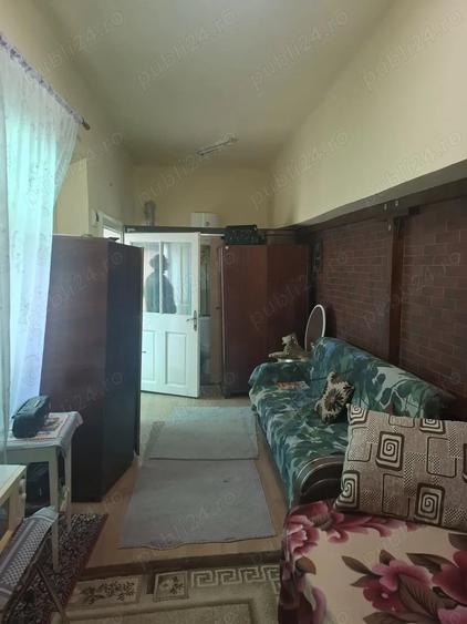 Garsonieră decomandată în Central