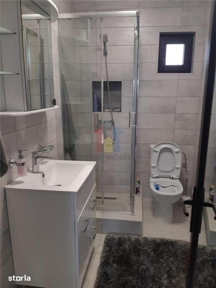 Casă cu 5 camere cu Canalizare în Marna