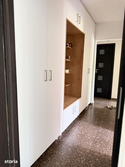 Apartament cu 3 camere în Giurgiului