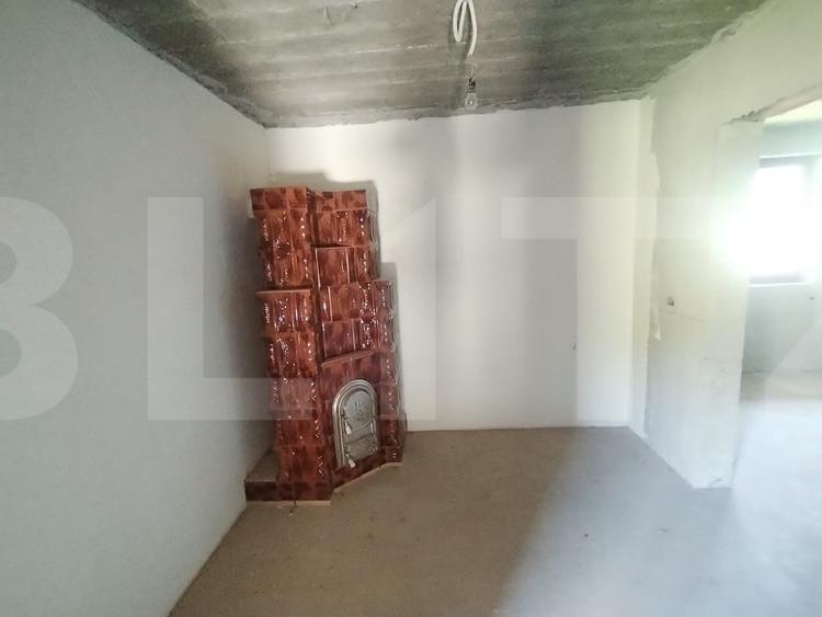 Casă individuală cu 3 camere cu Garaj în Dorohoi